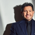 الحالة الصحية لأمير الغناء العربي، الفنان هاني شاكر إثر الأزمة الصحية الدقيقة الحالة الصحية لأمير الغناء العربي، الفنان هاني شاكر إثر الأزمة الصحية الدقيقة